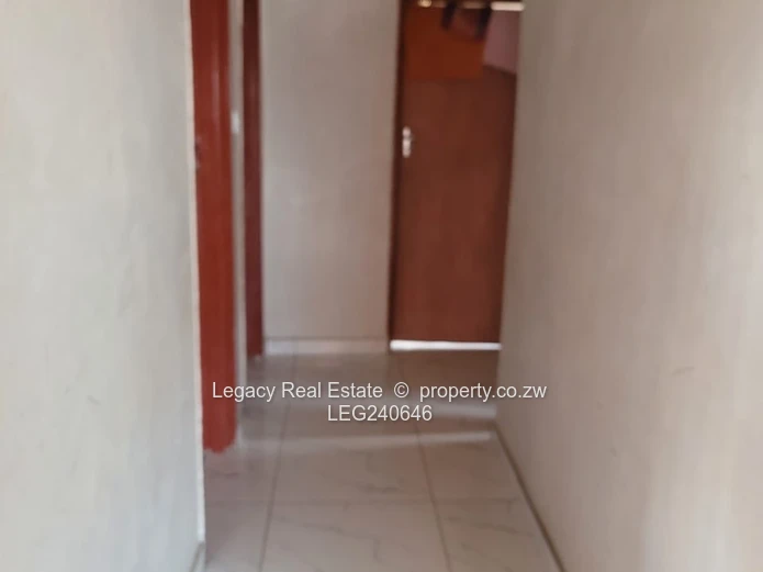Neat 3 Bedroom Cottage With Borehole In Ushewokunze
