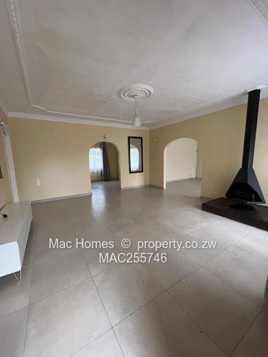 3-Bedroom Villa For Sale – Coronation Avenue