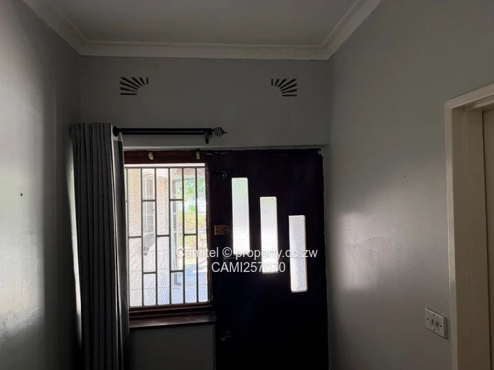 Chadcombe 3-Bed house with Chiremba road frontage can be used for commercial purposes 