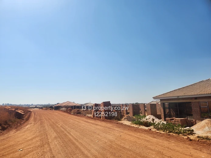 Ruwa Goshen Park Stand for Sale