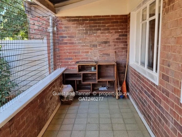 3-Bed House to Rent in Paddonhurst