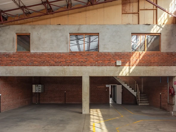 Warehouse & Factory