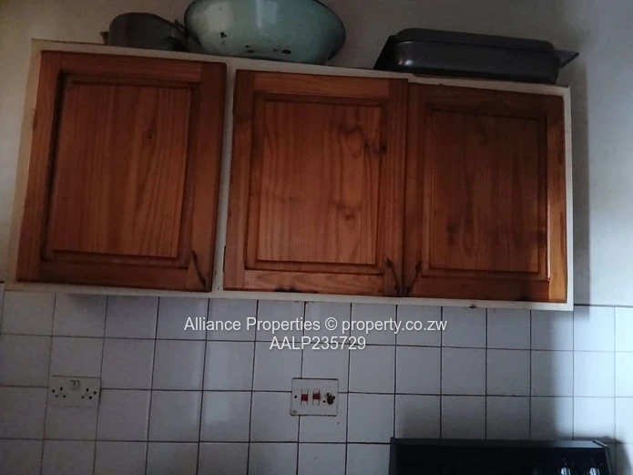 2-Bedroom Residence with Deeds in Eastview Gardens