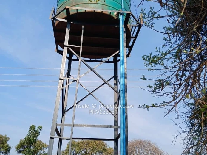 5000sqm stand with 3 bedroom cottage