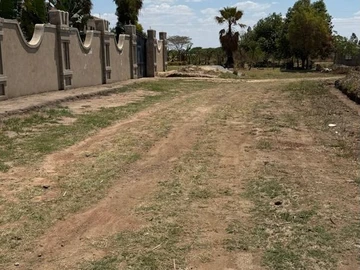 2000 m² Residential Land for Sale in Spitzkop