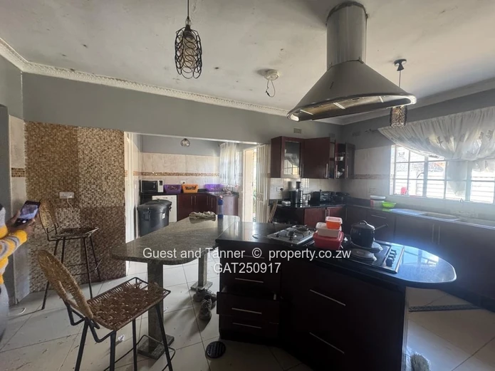 House for Sale in Damofalls, Ruwa