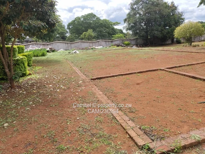 Philadelphia subdivision stand sitting on  2000sqm all paperwork available 