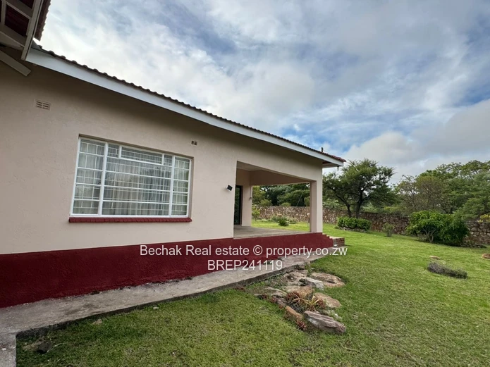 Burnside 4-Bed Home with Double Garage & Borehole