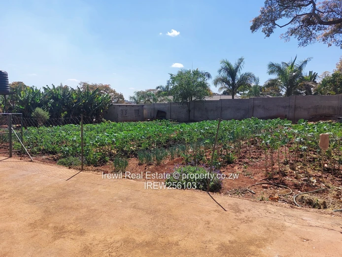 Gletwin 4 Bedroom to Let