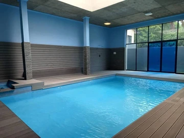 3 Bedroom Flat & Apartment