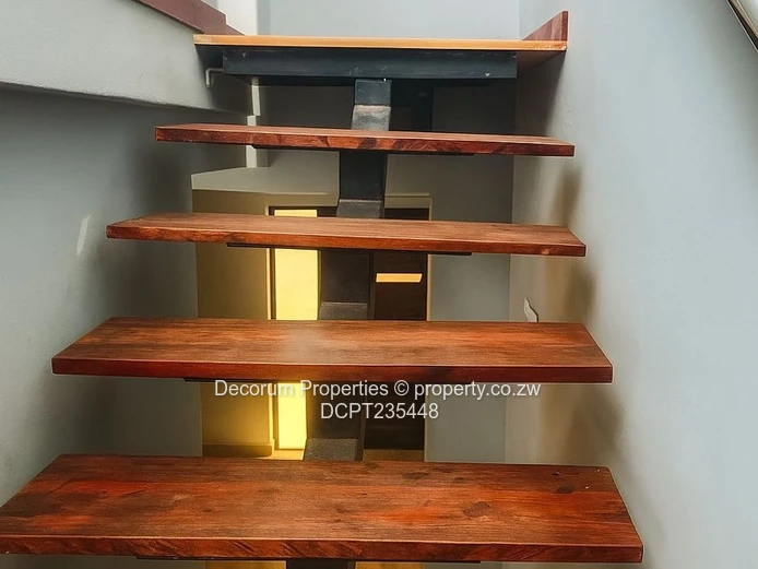 Modern 4-Bed Arlington House, Harare South – 386m²