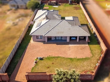 5 Bedroom Townhouse Complex