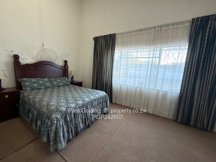 Suburbs townhouse for sale