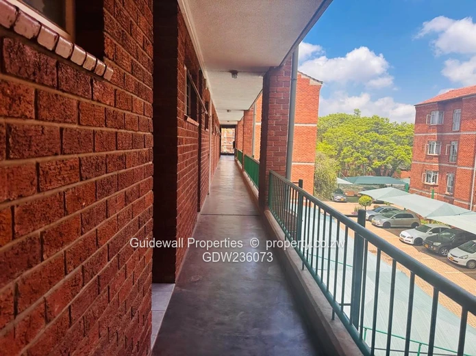 1 bed flat for sale in  Avenues 