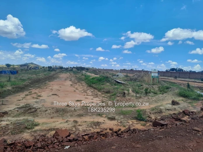 CHOICE OF TWO STANDS MEASURING 220sqm