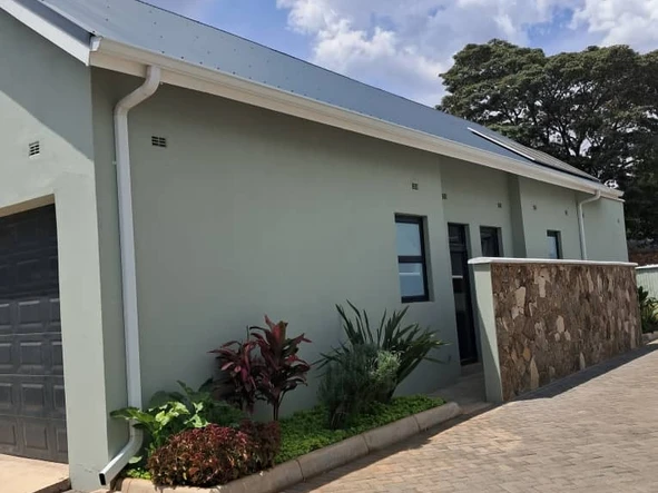 3 Bedroom Garden Flat