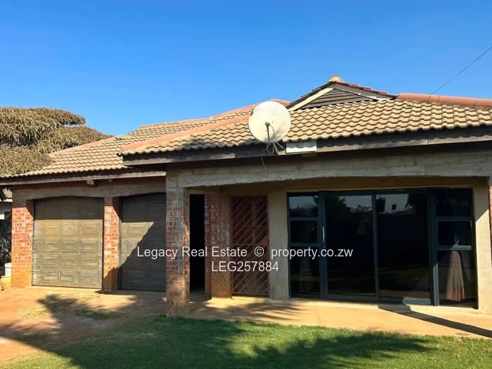 Fairview 4-Bed Home with Garden, Garage & Borehole