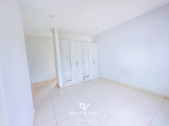 3 Bedroom Townhouse Complex