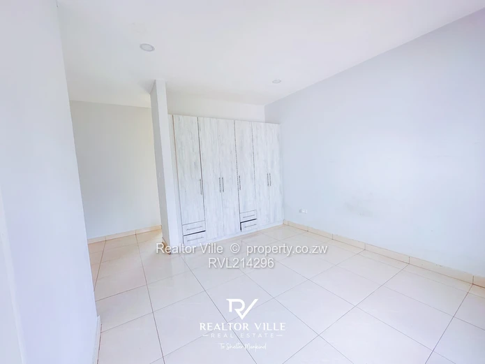 Serene 3-Bed Town-House for rent in Mandara