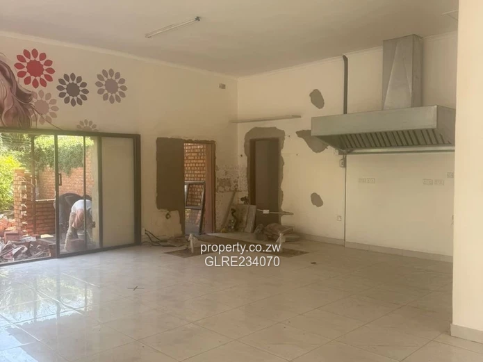 Shop/office  space to rent in Belgravia 