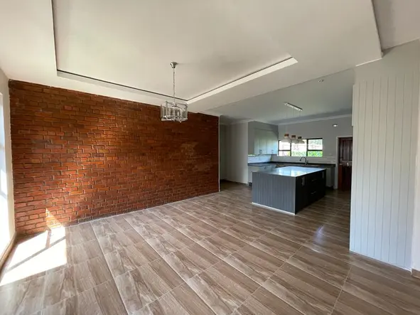 6 Unit Townhouse Complex