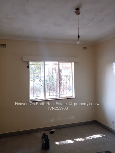 Neat offices to let  (Sole Mandate)