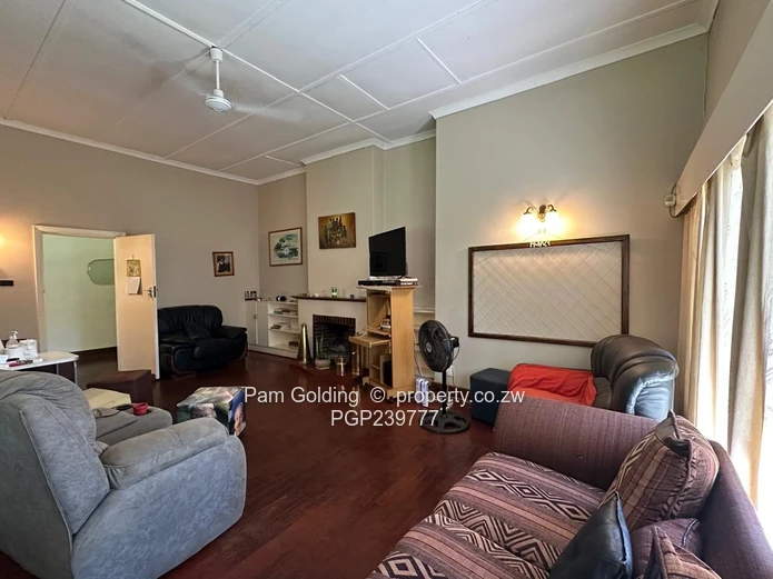 Enduring Charm In A Prime Suburban Setting