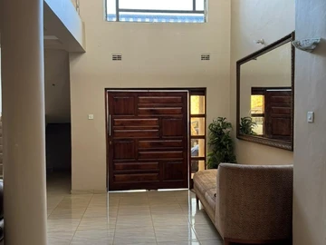 6 Bedroom House