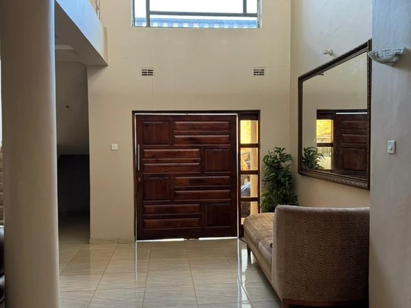 6 Bedroom House