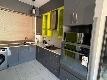 Flat & Apartment