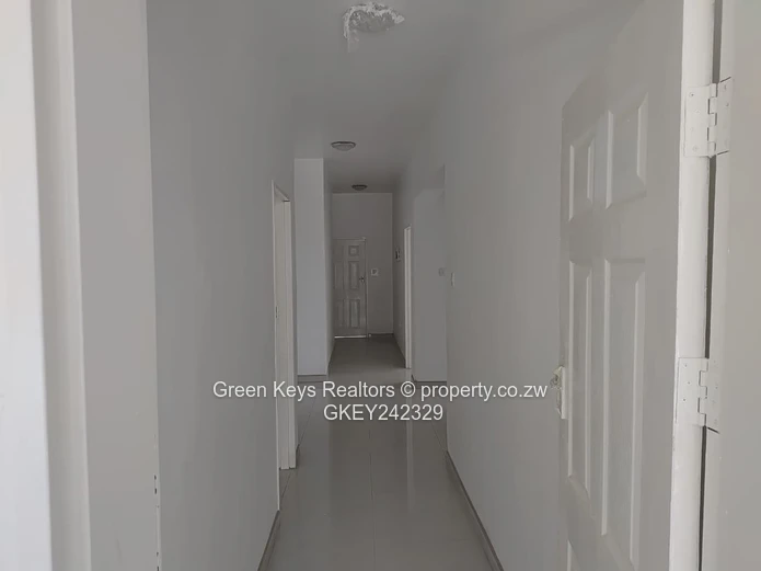 Arlington 5-Bed Home — Modern Finishes & Freestanding Tub