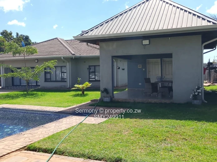 Charming 6 Bedroomed House For Sale In Mount Pleasant Heights