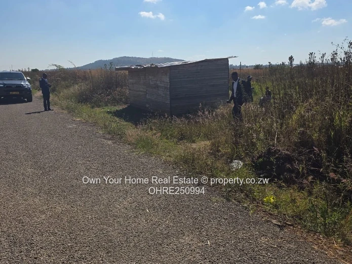 Westgate Fairview stand measuring 800sqms available for sale,