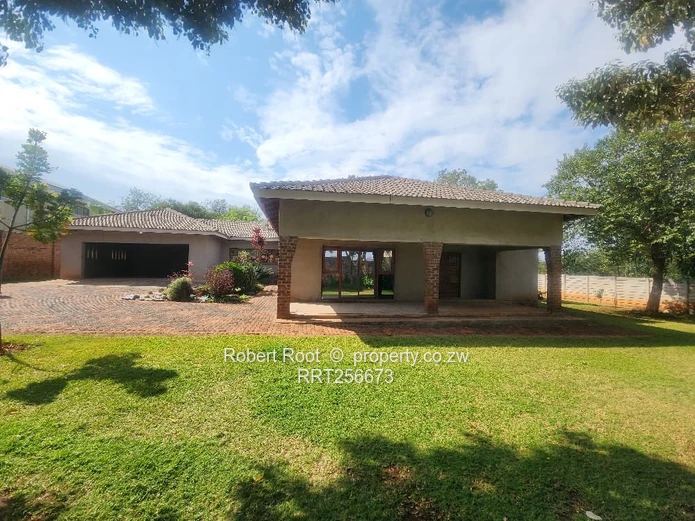 HOUSE TO RENT IN MANDARA - 4 Bedroom Residential House.