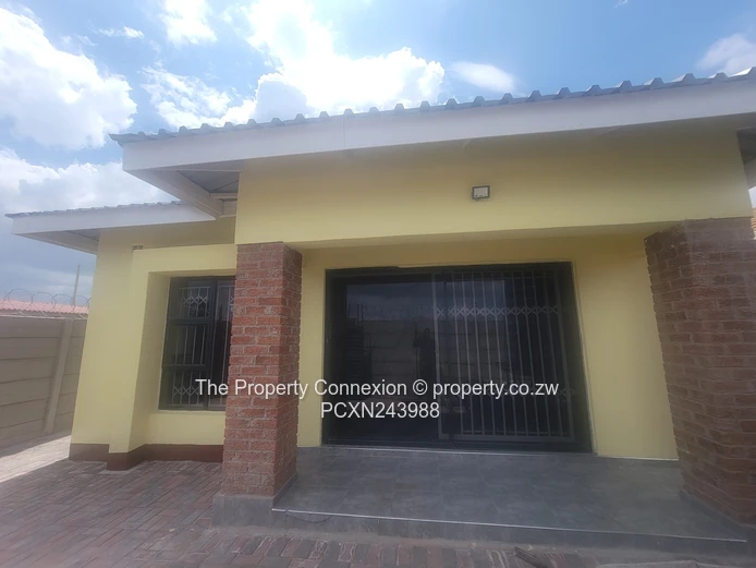 Modern & Spacious 4-Bedroom Family Home to Rent – Stoneridge