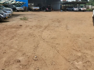 Commercial & Industrial Land