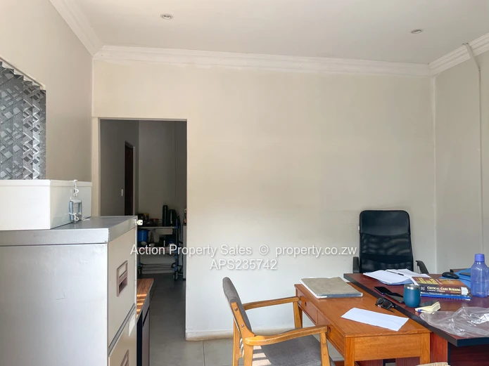 Commercial Property For Rent In Avondale