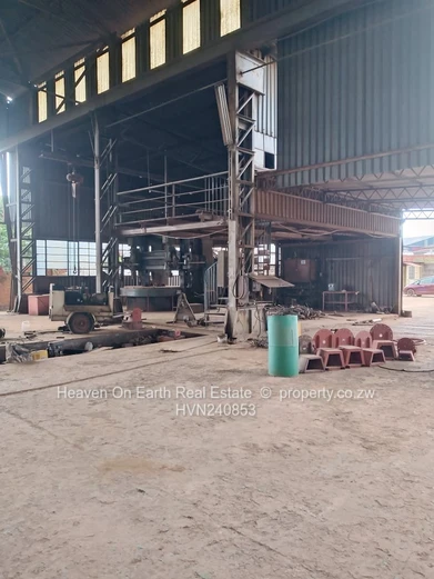 Just a few metres from the Highway 