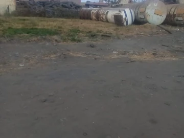 Commercial & Industrial Land