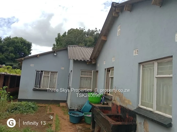 Dzivarasekwa Extension