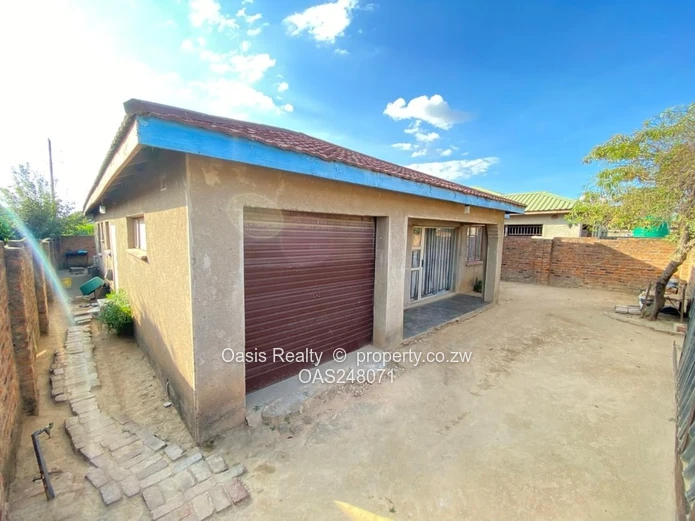 Incomplete Family Home for Sale in Damafalls