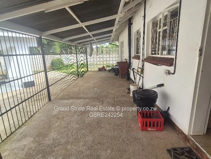 Commercial Property For Rent In Braeside