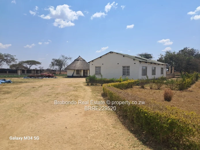Plot for sale Sam Levy Area along Bulawayo Road