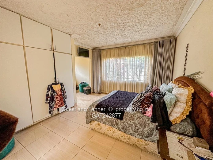 Greencroft 3-Bedroom House With Cottage For Sale