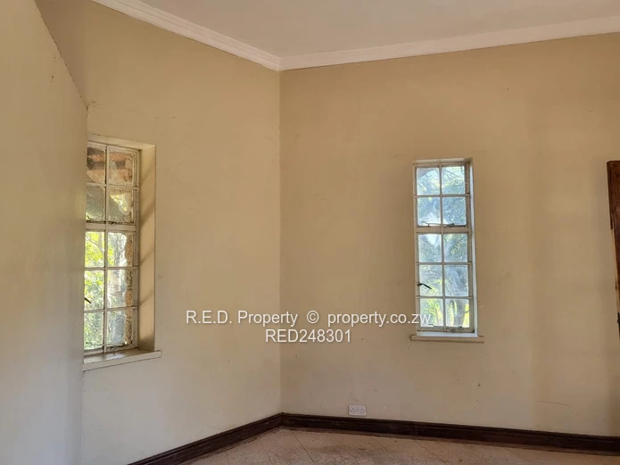 3 Bedroom Home In Burnside To Let!