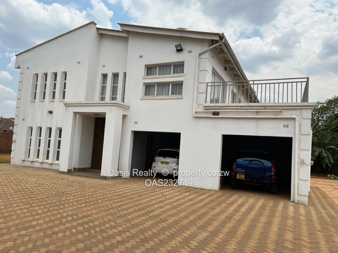 Luxurious Double-Storey Home for Rent – Mount Pleasant Heights