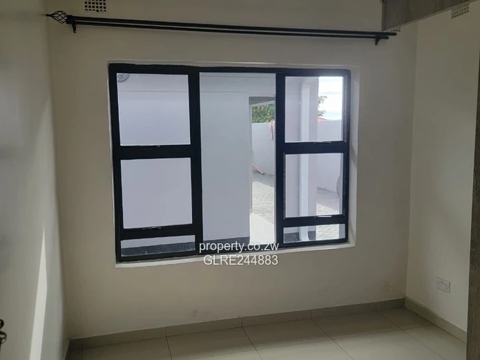 Freshly Renovated 3-Bed with Borehole in Madokero