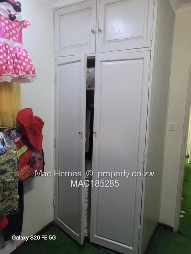 Duplex apartment for sale 230kneg (Sole Mandate)