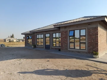 Stands & Residential Land