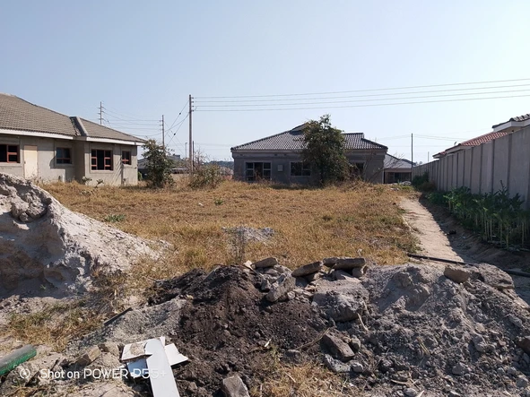 Stands & Residential Land